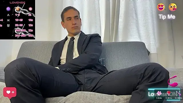 Tom_blunt96 on StripChat