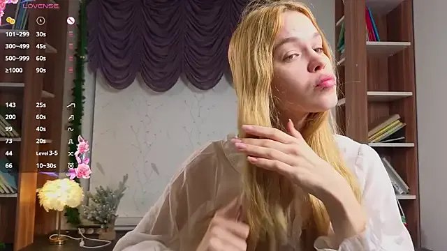 TomokoRocha on StripChat