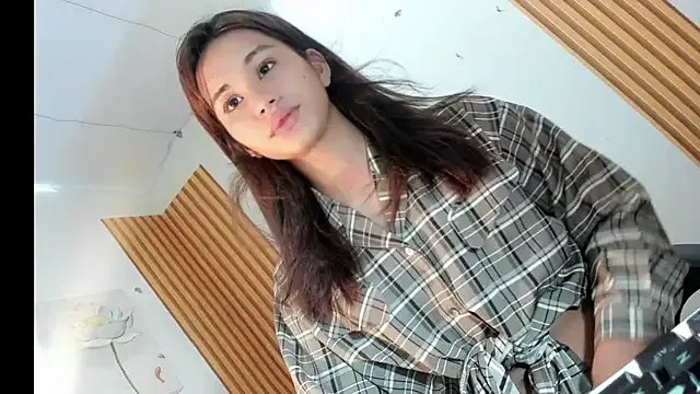 Ts_morena on StripChat