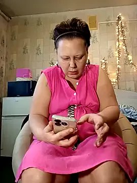 Tupo070481 on StripChat