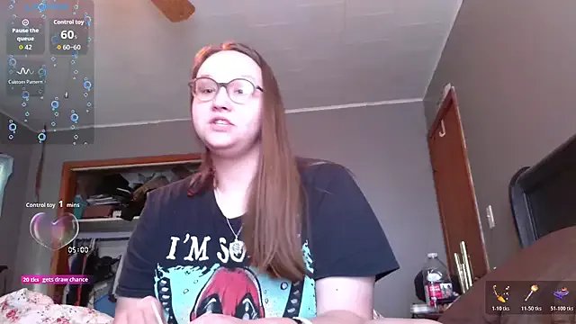 TurtleLady420 on StripChat