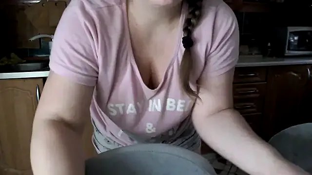uliastar on StripChat
