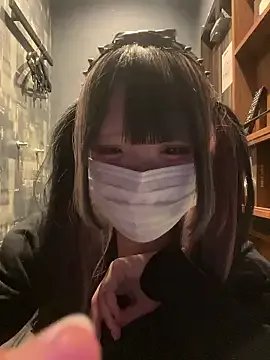 uni_nvqnl2 — Freechat on StripChat