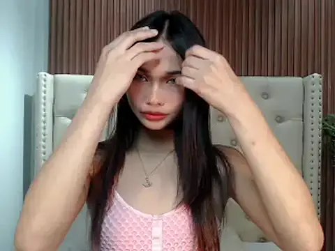 universal_cutie on StripChat