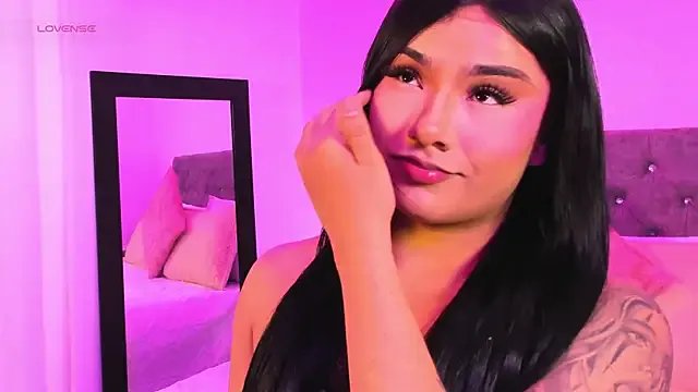 Vale_prado on StripChat