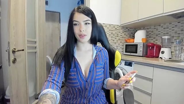 ValeriaGrey on StripChat