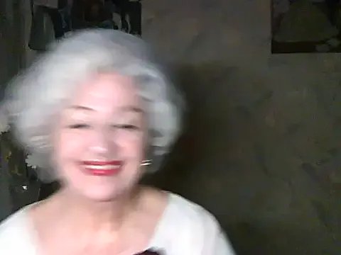 ValeriaKroww on StripChat