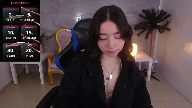 venuss09_s on StripChat