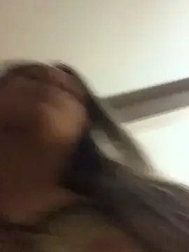 VesnaCrystal on StripChat