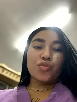 Vickybon on StripChat