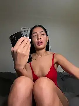 VickyM99 on StripChat