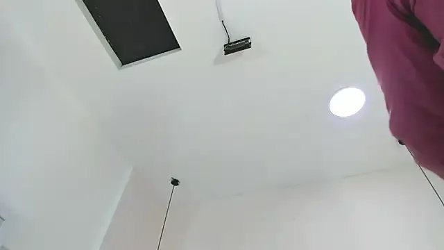 victoria_cooper3 on StripChat