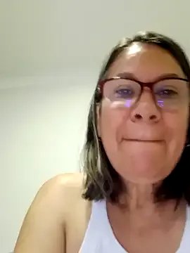 victoria_wayne on StripChat