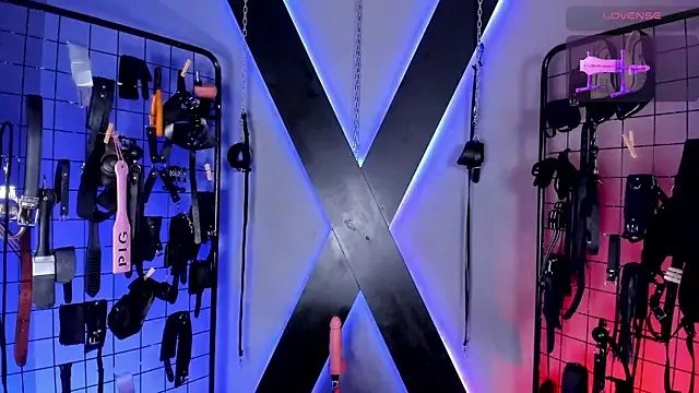 VictoryaLiah_BDSM on StripChat