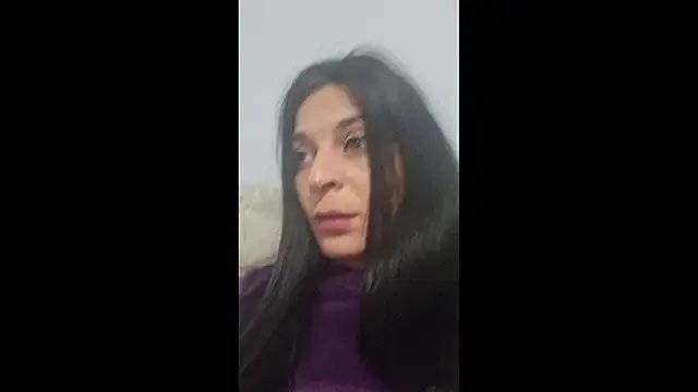 Viola43 on StripChat