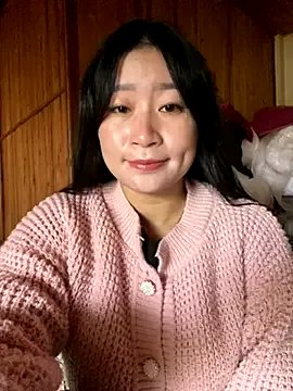 violet-00 on StripChat