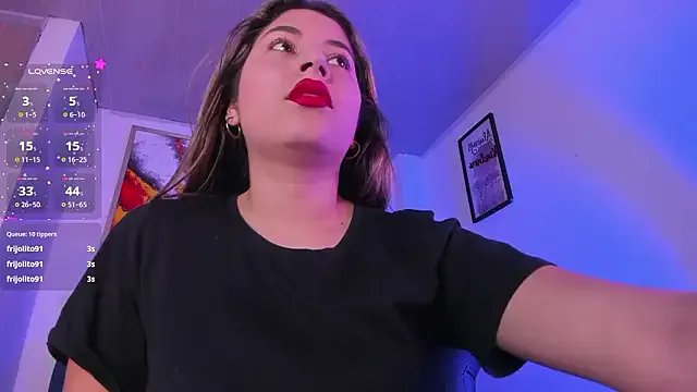 Violet_Blazee on StripChat