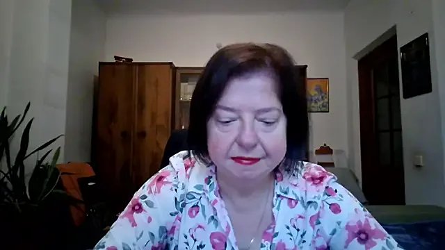 Violet_Pulse on StripChat