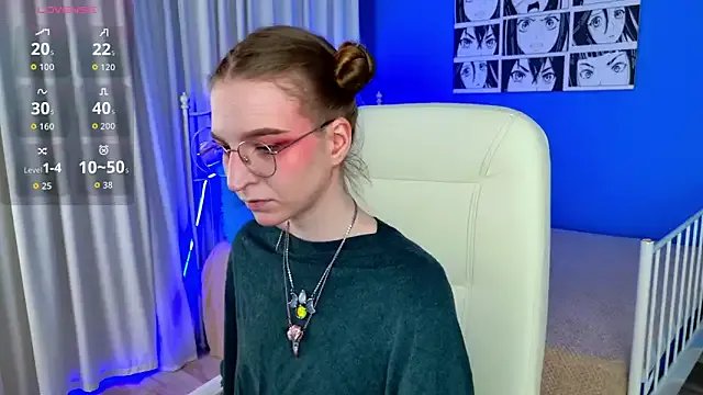 VioletShine on StripChat