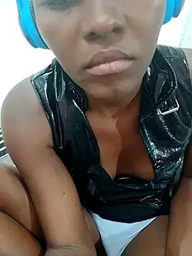 VirginPrincess06 on StripChat