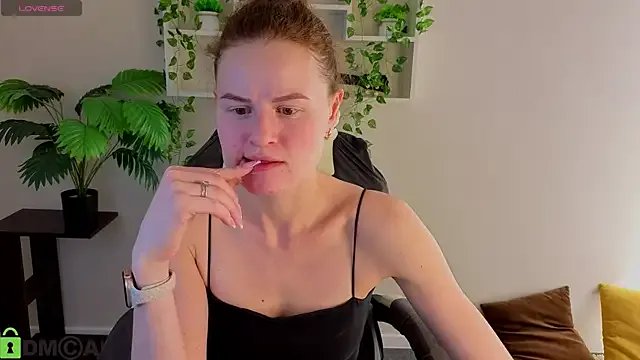 Wanda_Gomez on StripChat