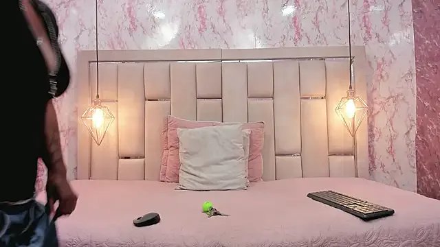 WILD_FIREE_ on StripChat