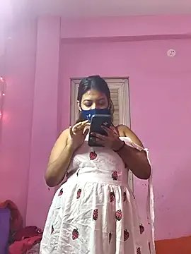 Wlid_HotCouple — Play on pussy with dildo full nude 5mini