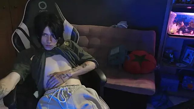 xIce_Boy on StripChat