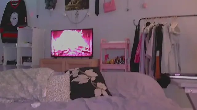 xouniq — Ride toy naked