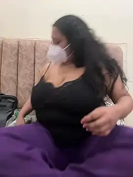 Yoursexy_cherry on StripChat