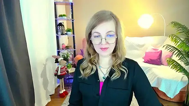 YourUniverser on StripChat