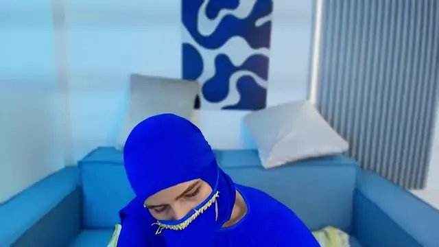 zali_mahamed — slap boobs