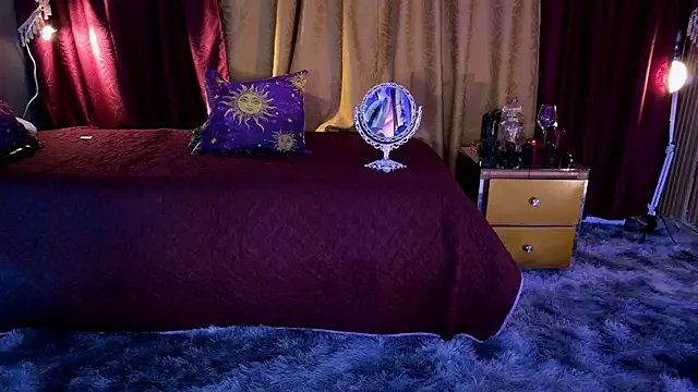 zephirahabney — first sin, tease  legs